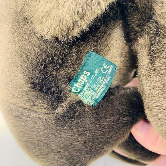 Russ Berrie Chops The Chocolate Labrador Puppy Realistic Plush 16” - Picture 7 of 8